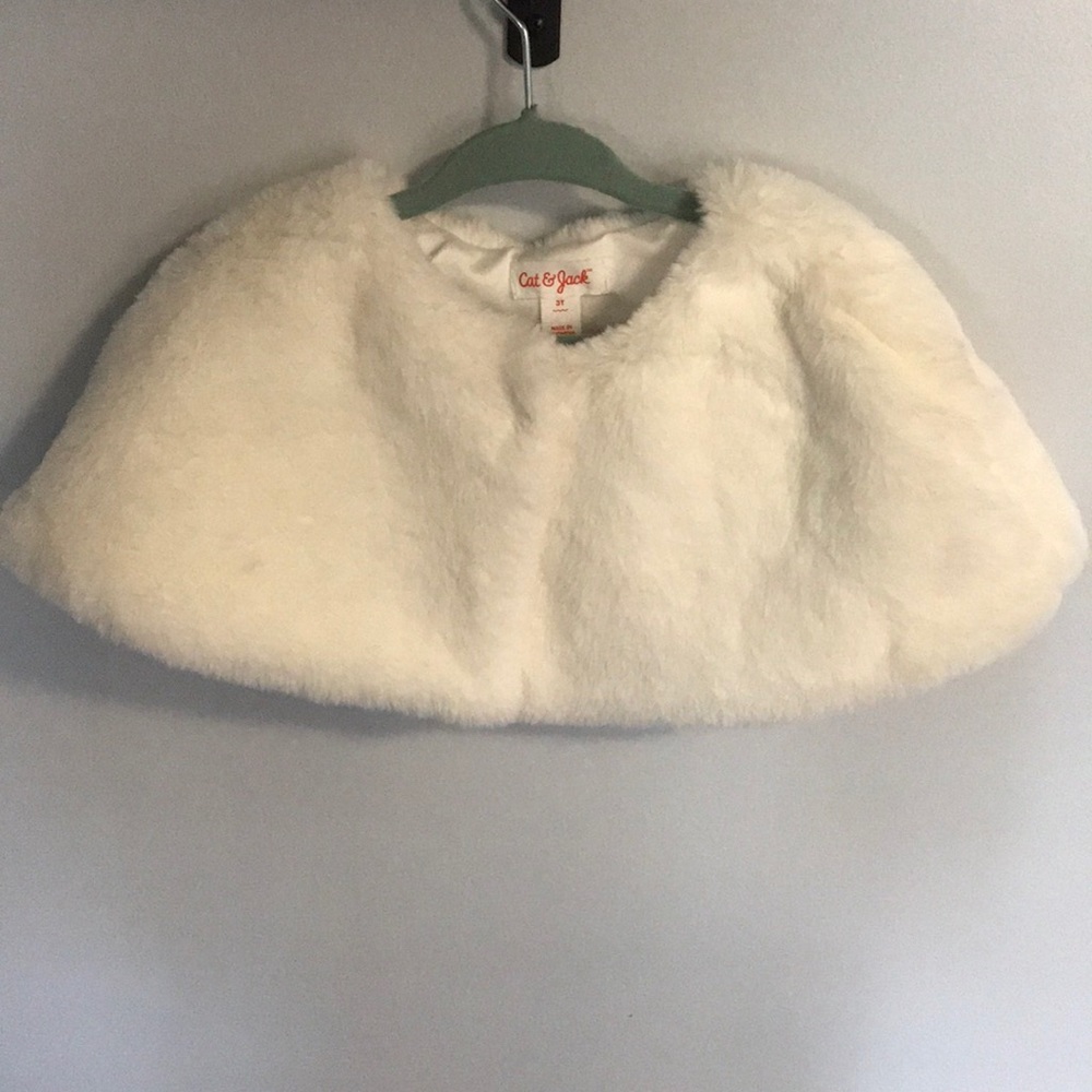 ❄️White fur Shawl❄️